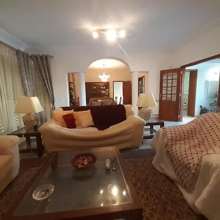 Gale 3 Storey Villa Really On The Beach * Albufeira