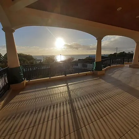 Gale 3 Storey Villa Really On The Beach Villa Albufeira