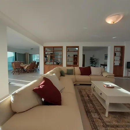 Gale 3 Storey Villa Really On The Beach Albufeira