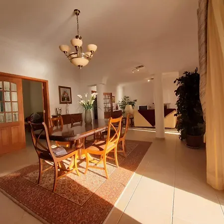 Gale 3 Storey Villa Really On The Beach Вилла Албуфейра