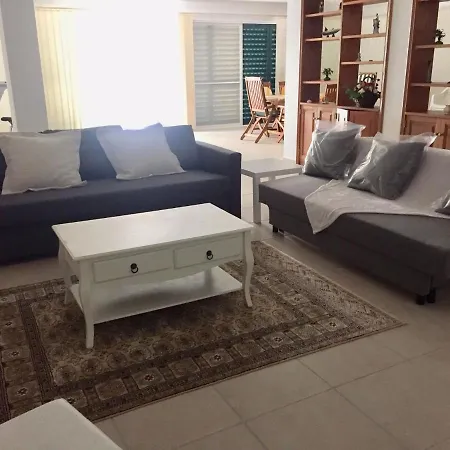 Gale 3 Storey Villa Really On The Beach Вилла Албуфейра